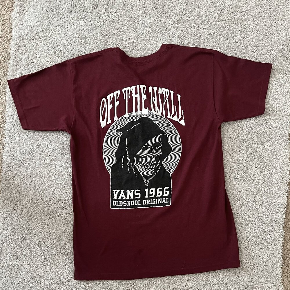 Van's Off the Wall Brick Red OldSkool Original, T-Shirt, Men's Medium